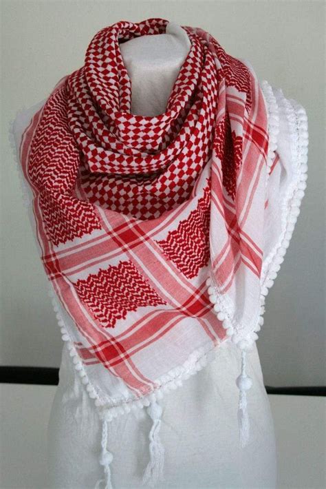 keffiyeh red and white